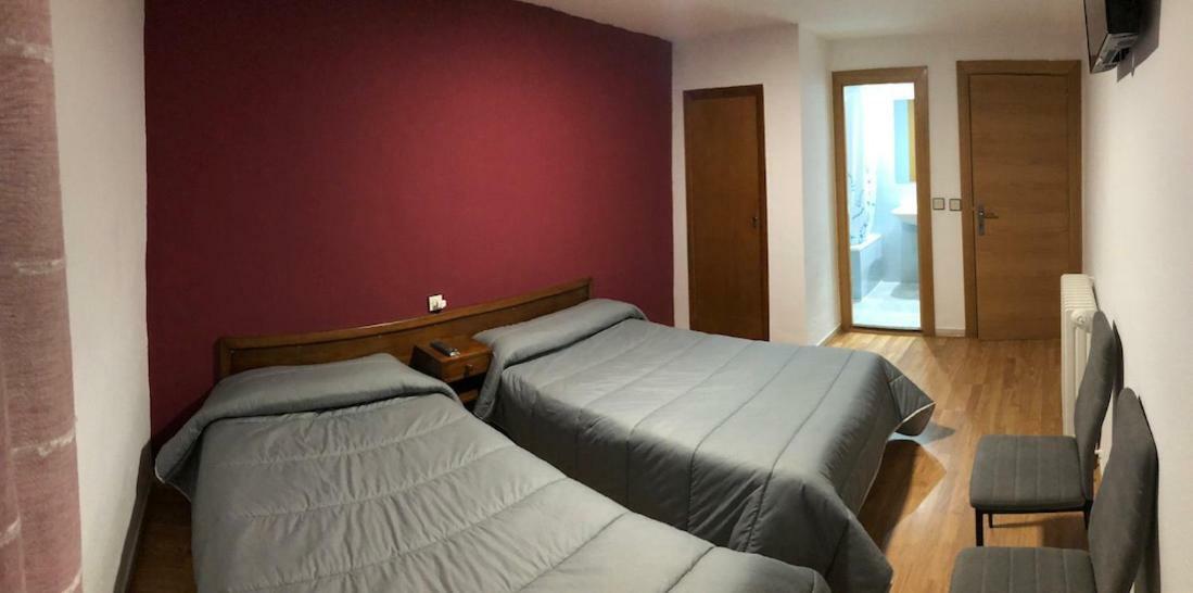 Hostal El Arco Almazan Ngoại thất bức ảnh