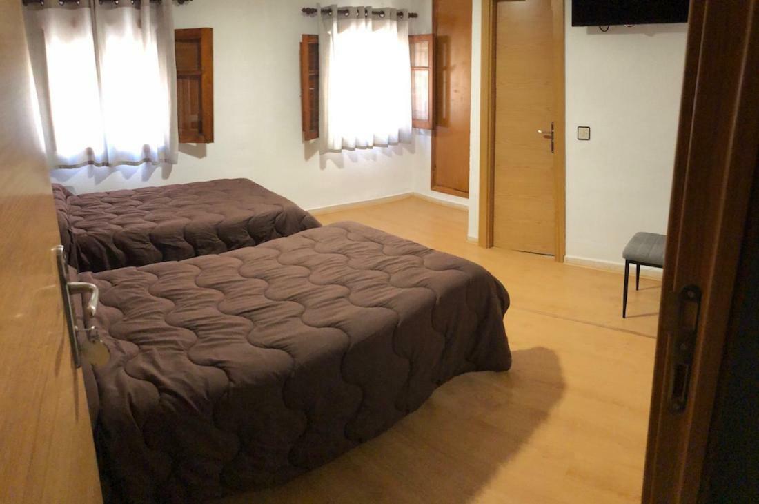 Hostal El Arco Almazan Ngoại thất bức ảnh
