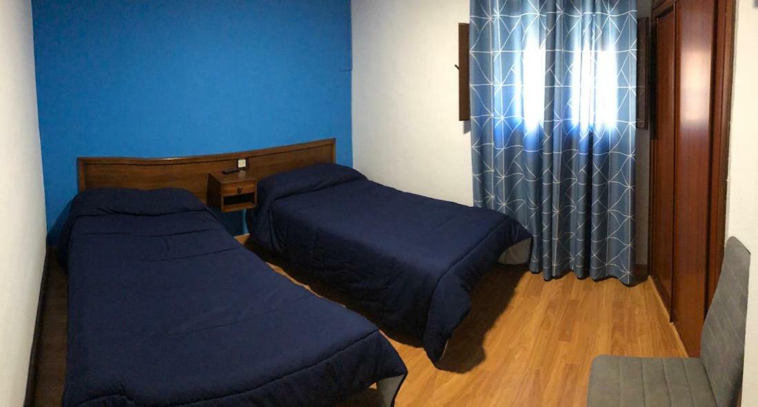 Hostal El Arco Almazan Ngoại thất bức ảnh